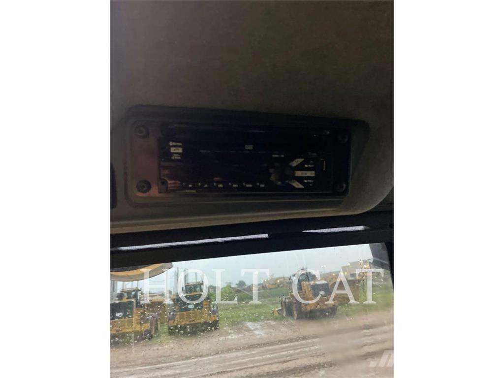CAT 745 Knik dumptrucks