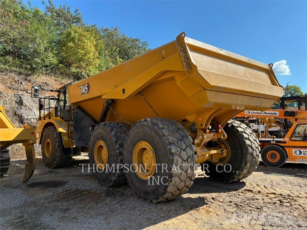 CAT 745 Knik dumptrucks