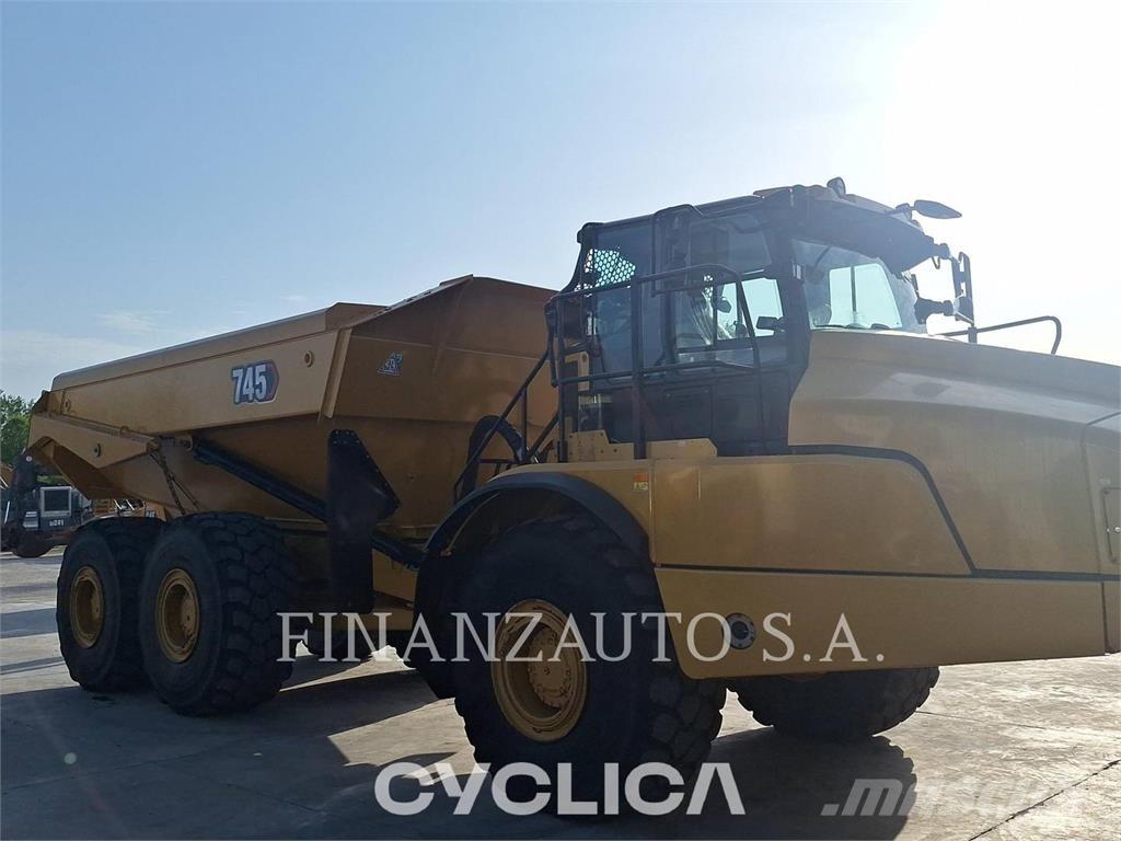 CAT 745 Knik dumptrucks