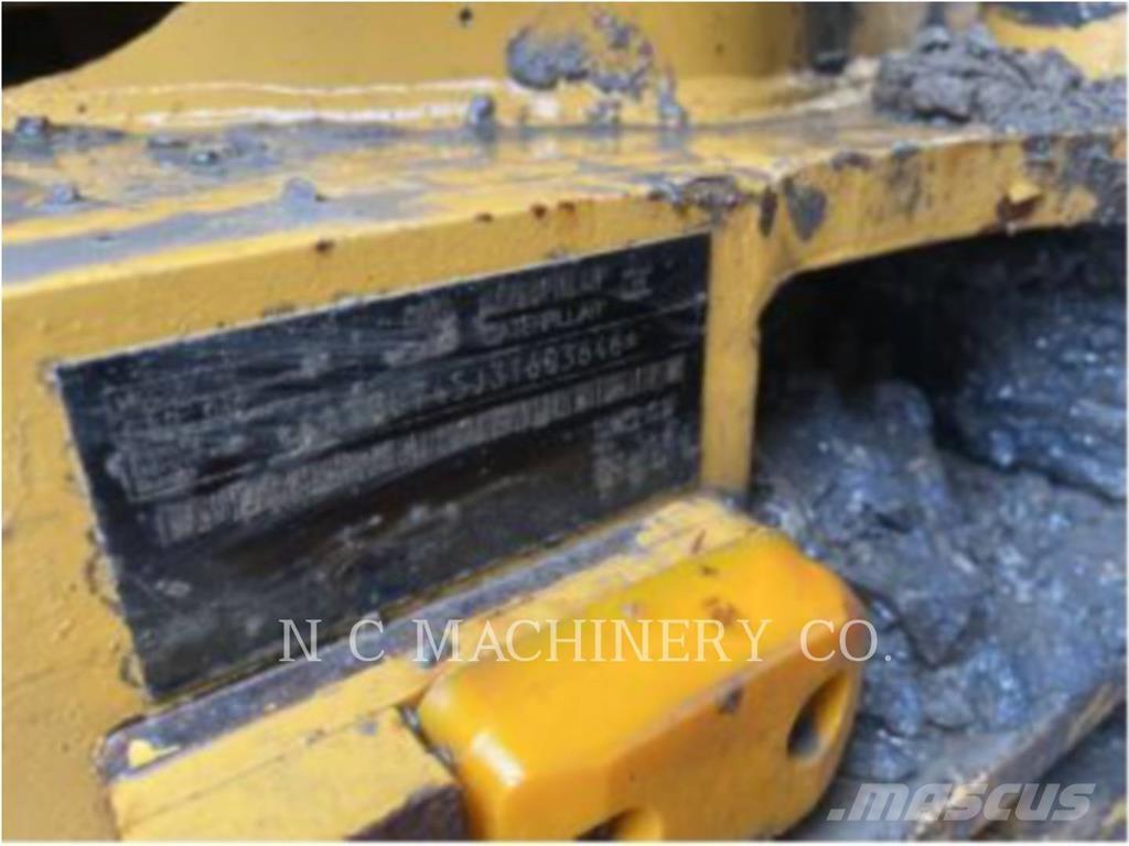 CAT 745 Knik dumptrucks