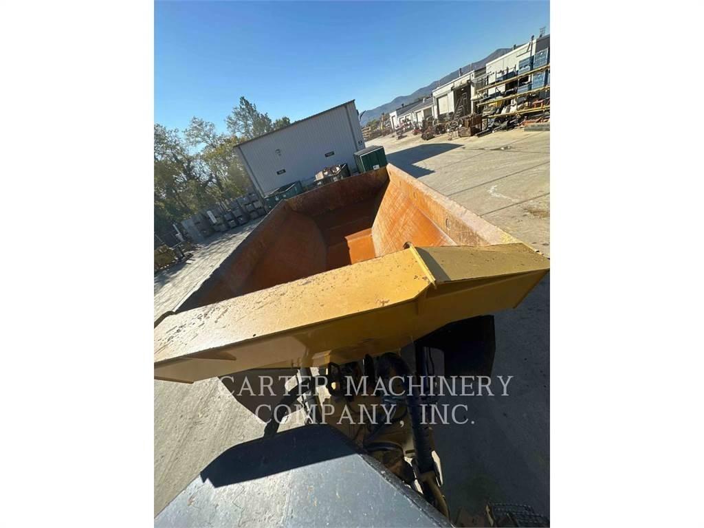 CAT 745-04 Knik dumptrucks