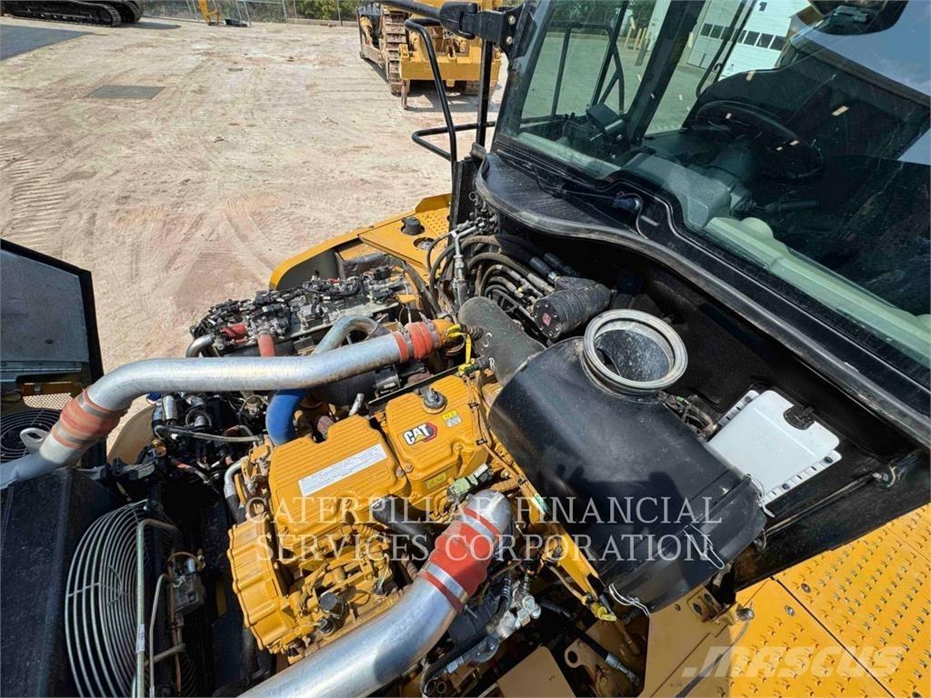 CAT 745-04 Knik dumptrucks