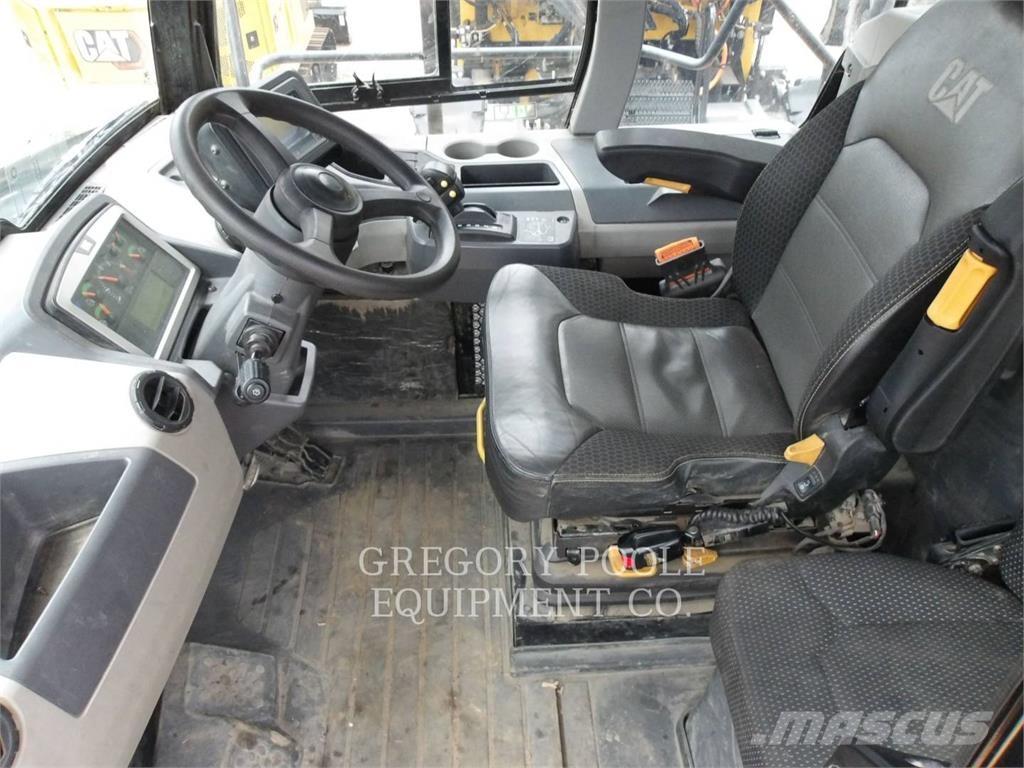 CAT 745-04 Knik dumptrucks