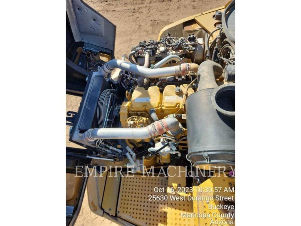 CAT 745-04 Knik dumptrucks