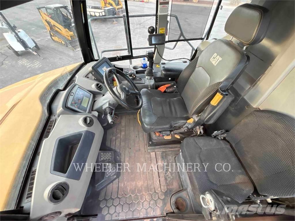 CAT 745 TG Knik dumptrucks