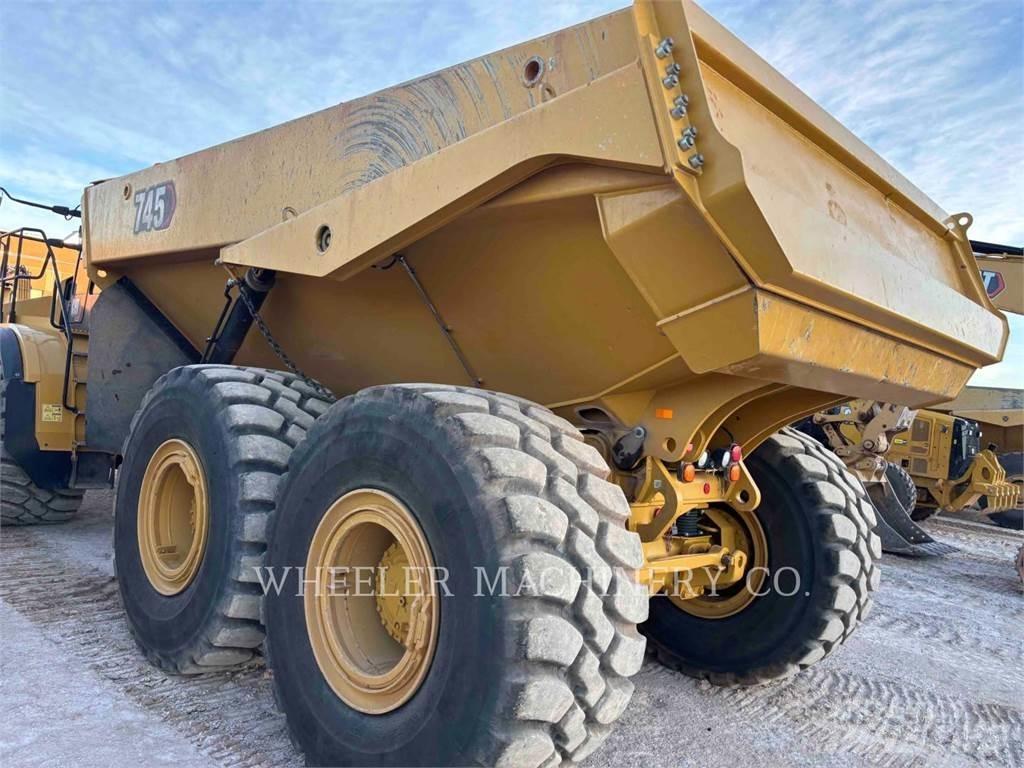 CAT 745 TG Knik dumptrucks