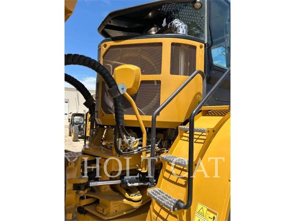 CAT 745 TG Knik dumptrucks