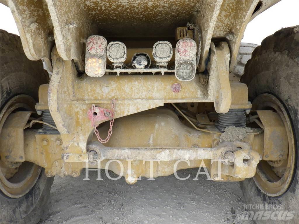 CAT 74504 Knik dumptrucks