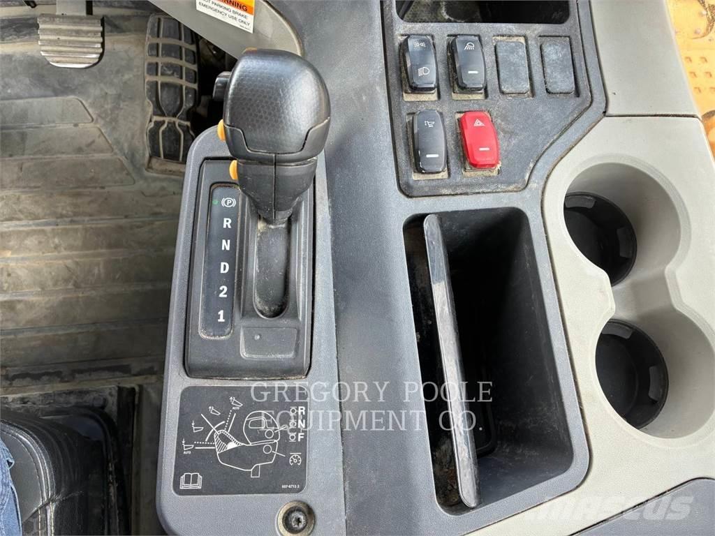 CAT 74504 Knik dumptrucks