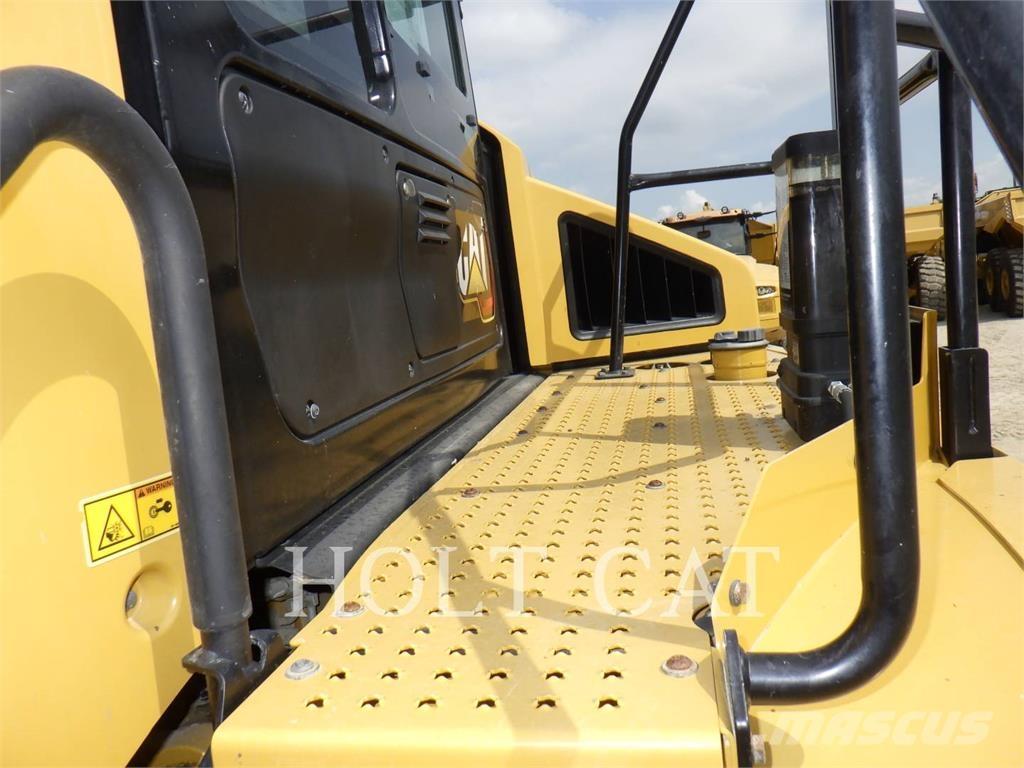 CAT 74504 Knik dumptrucks