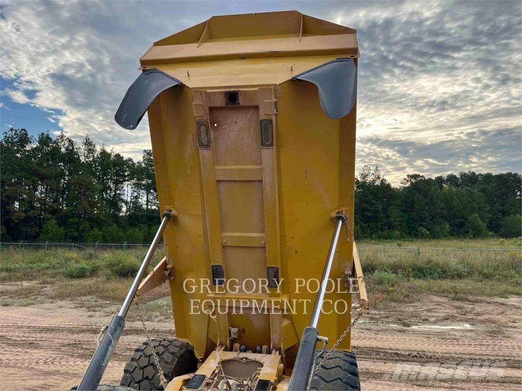 CAT 74504 Knik dumptrucks