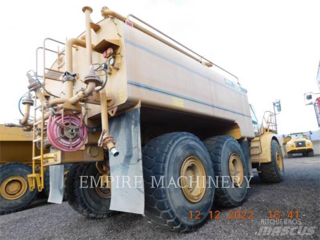 CAT 745C WT Water tankwagens