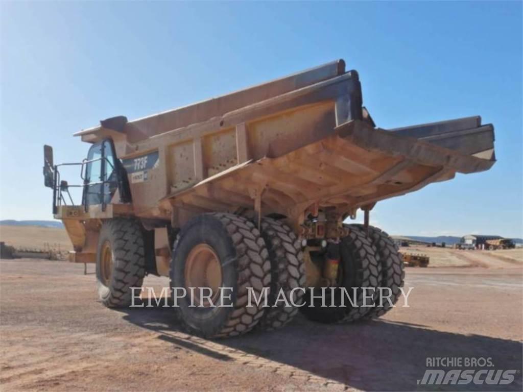 CAT 773F Knik dumptrucks