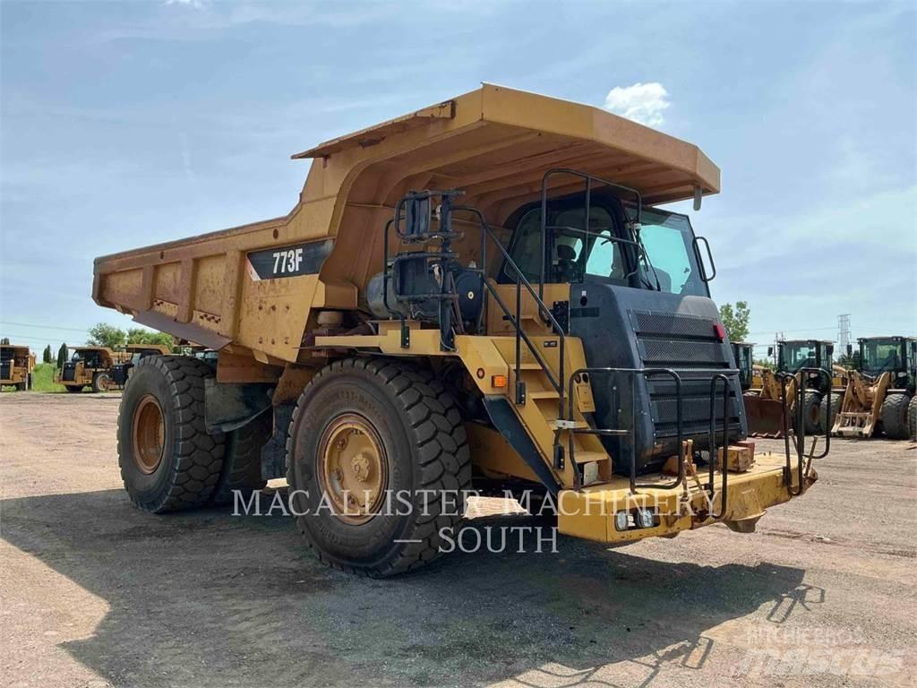 CAT 773F Knik dumptrucks