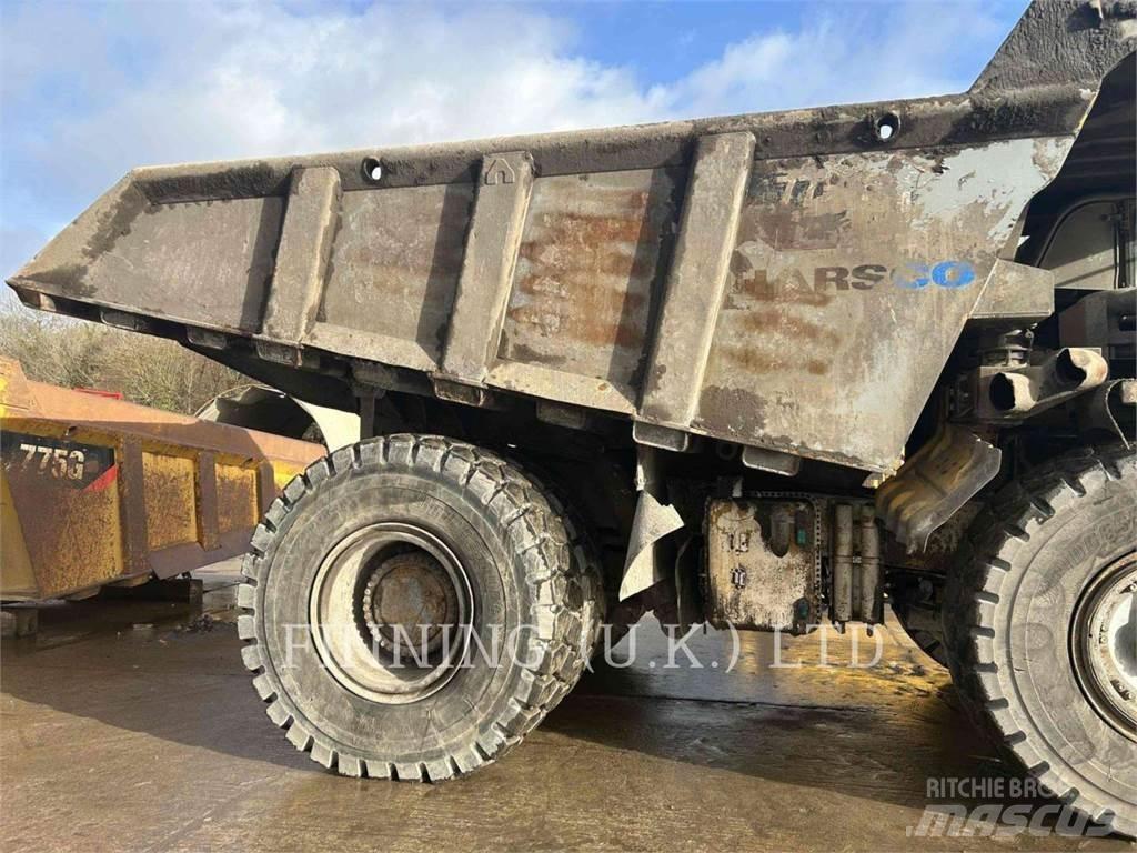 CAT 775G Knik dumptrucks