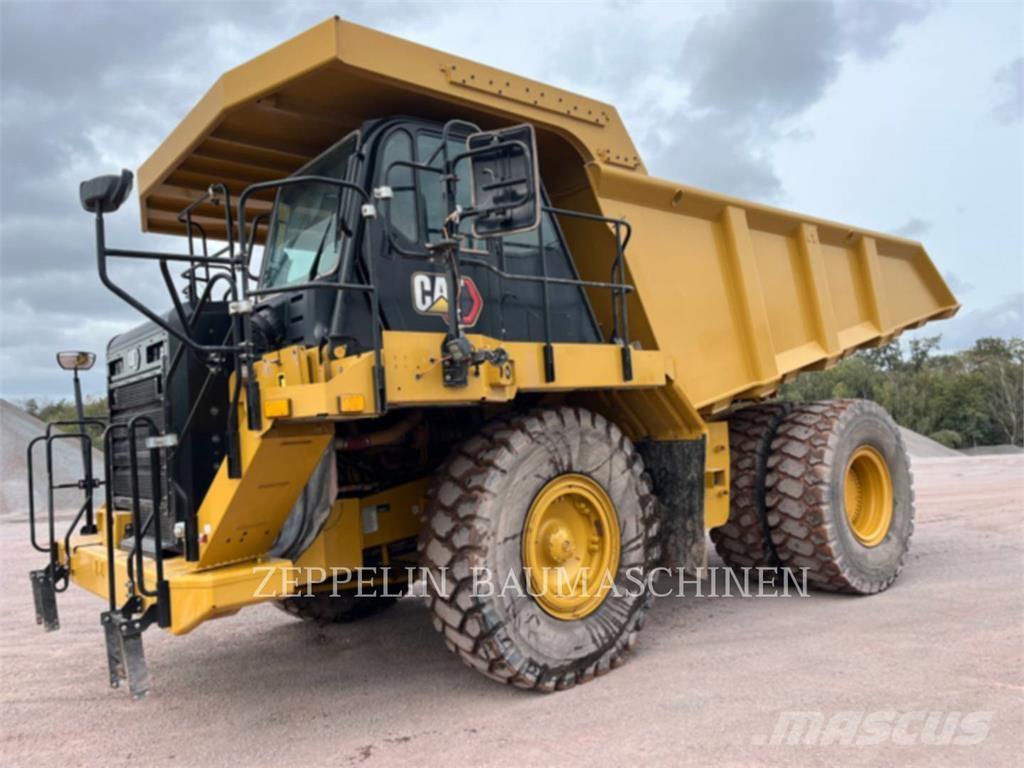 CAT 775G Knik dumptrucks