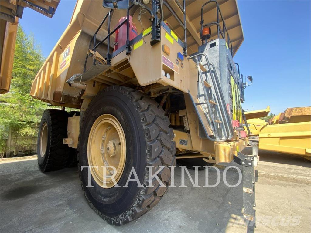 CAT 777-05 Knik dumptrucks