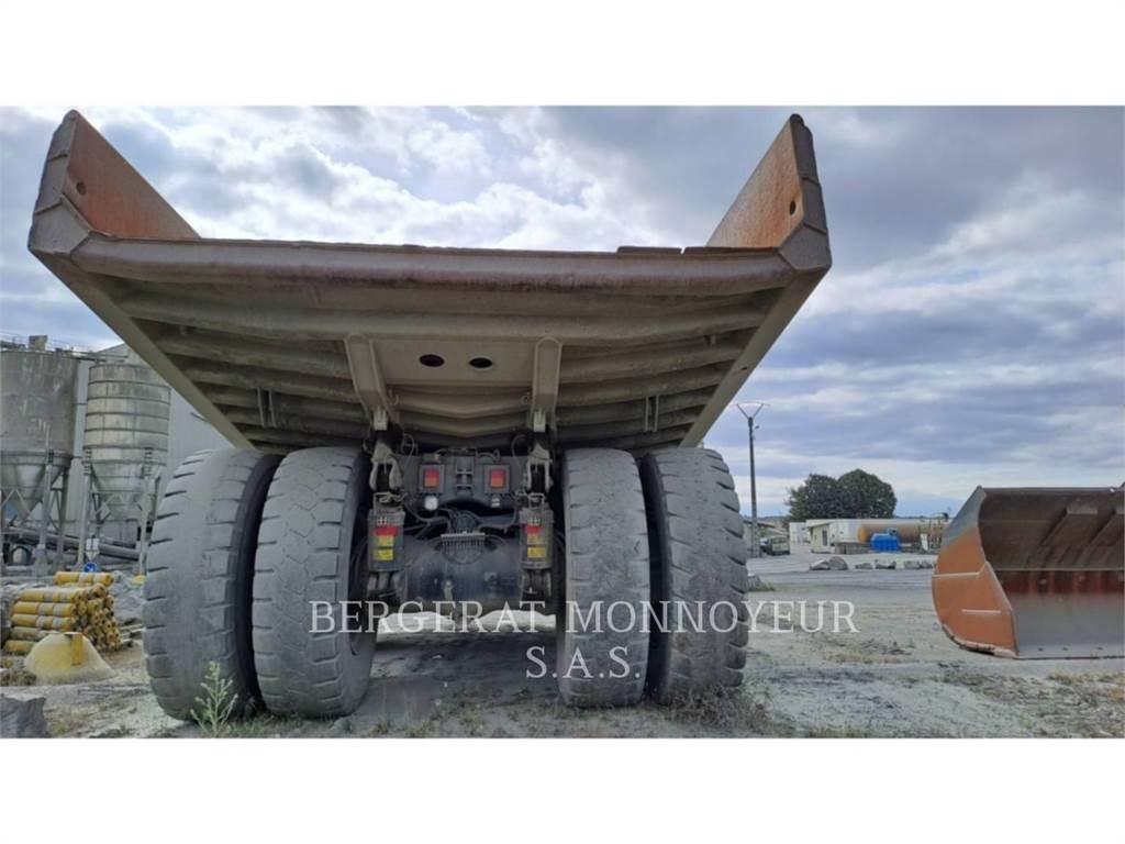 CAT 777F Knik dumptrucks