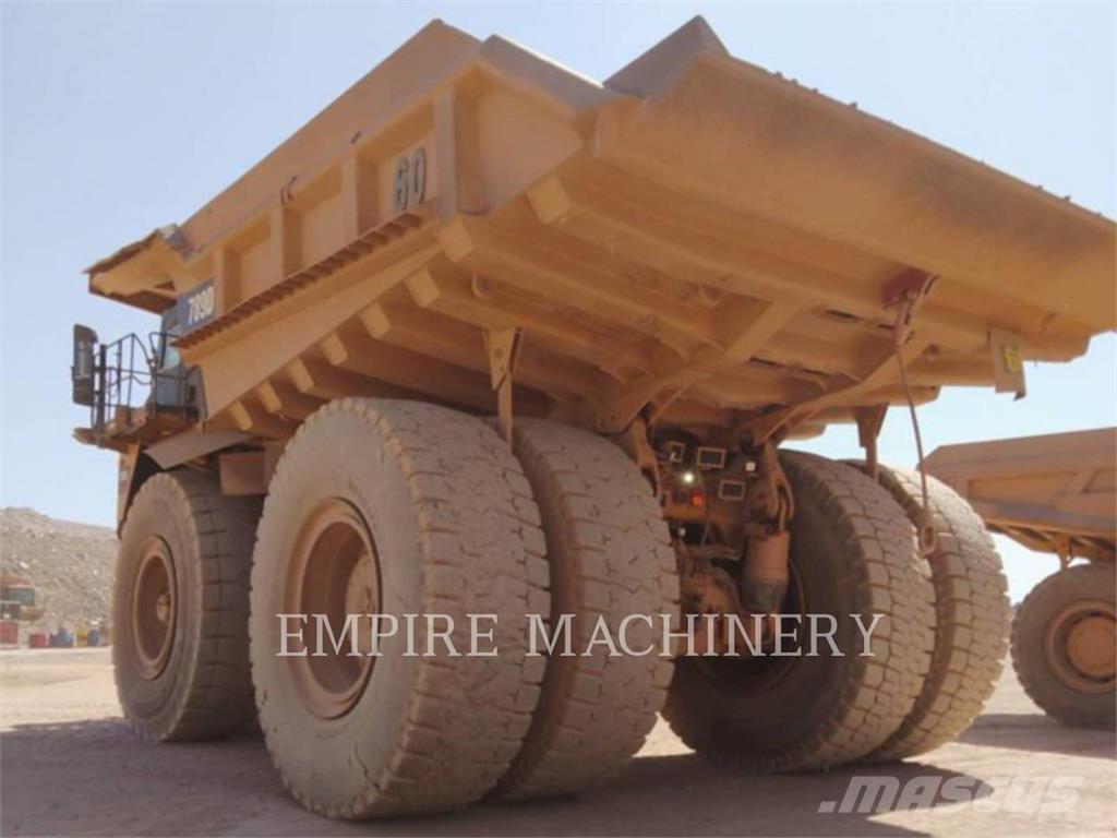 CAT 789D Knik dumptrucks