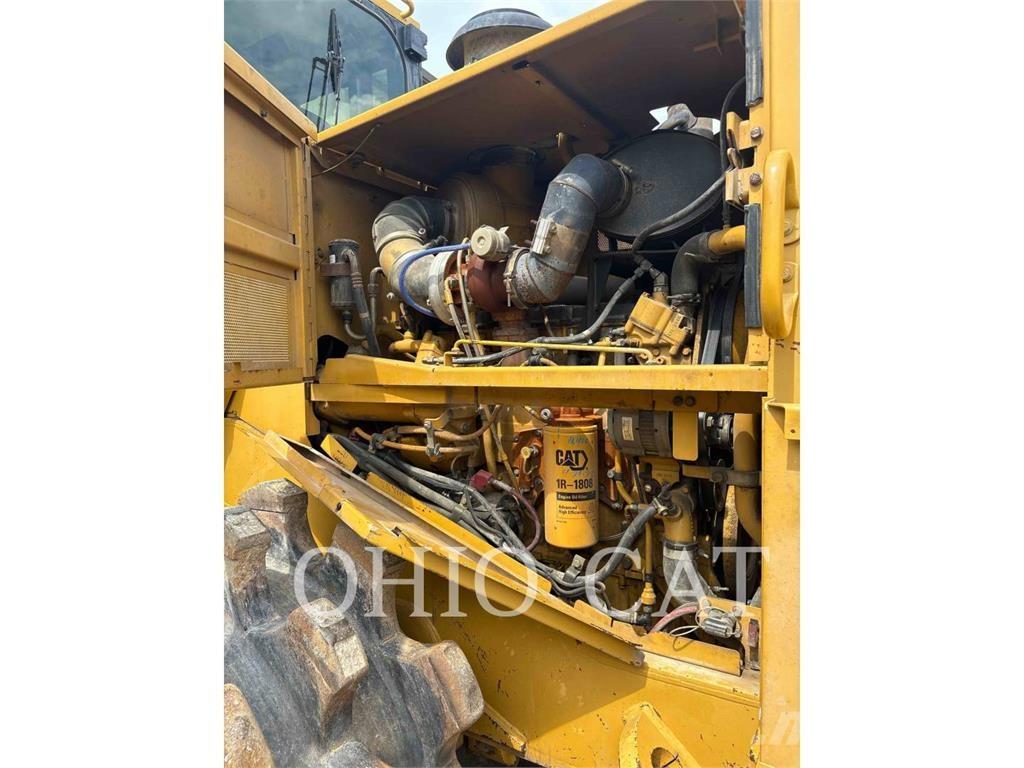 CAT 815F2 Grondverdichtingsmachines