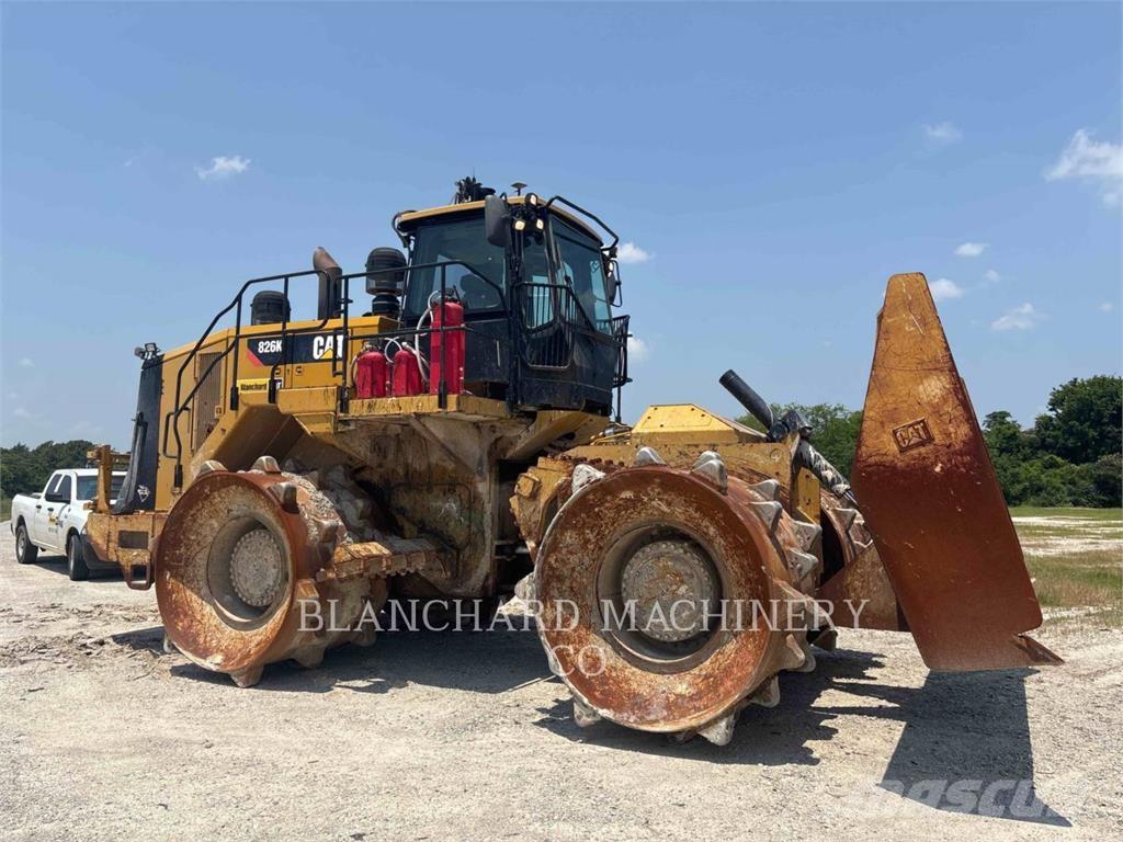 CAT 826K Grondverdichtingsmachines