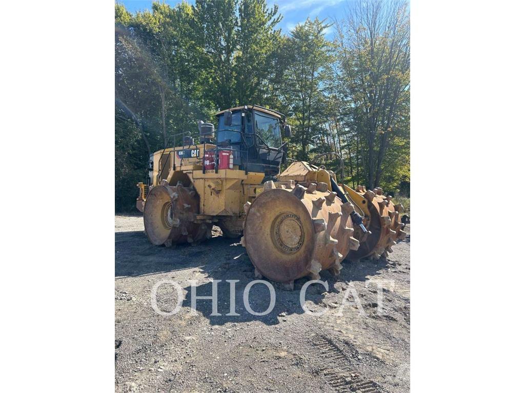 CAT 836K Wieldozers