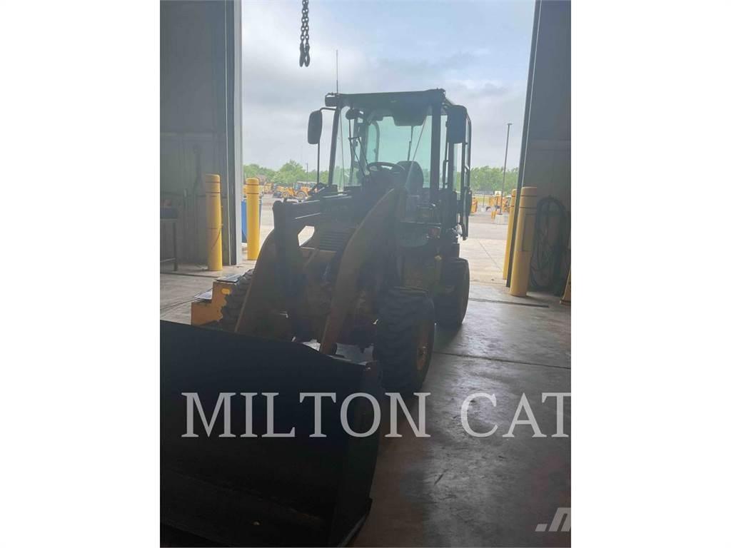 CAT 903D Wielladers