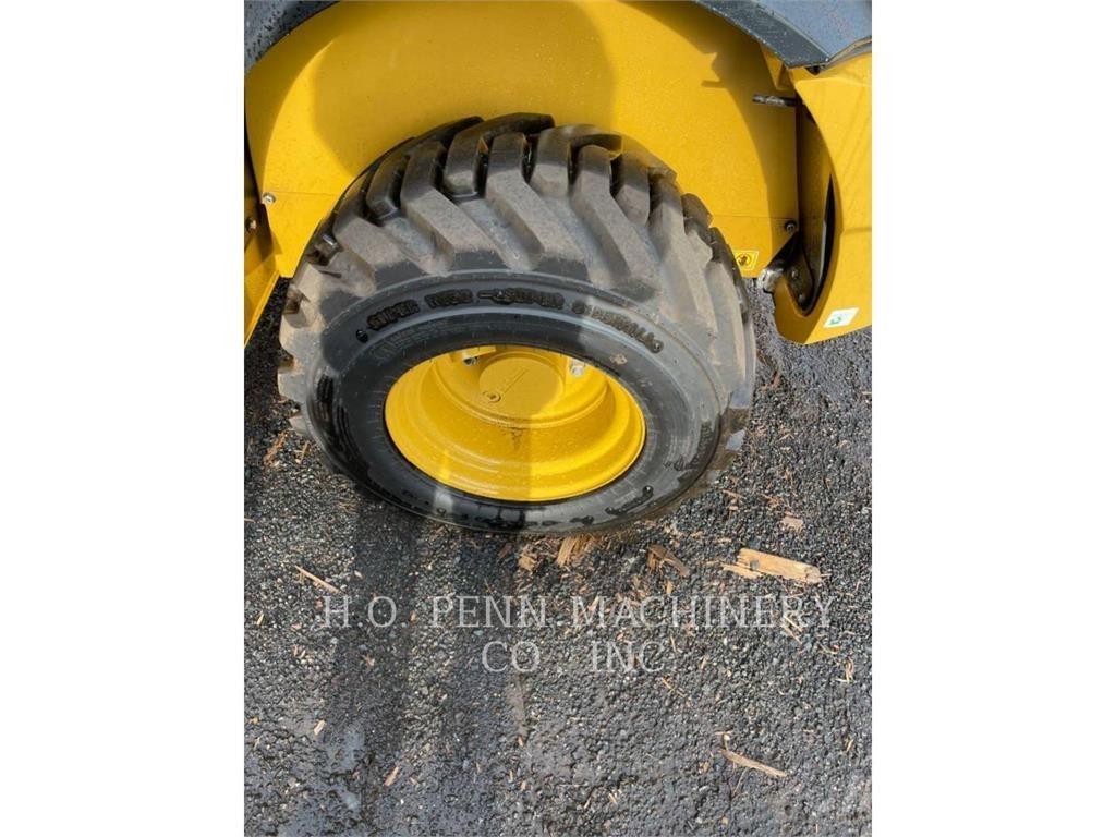 CAT 903D Wielladers
