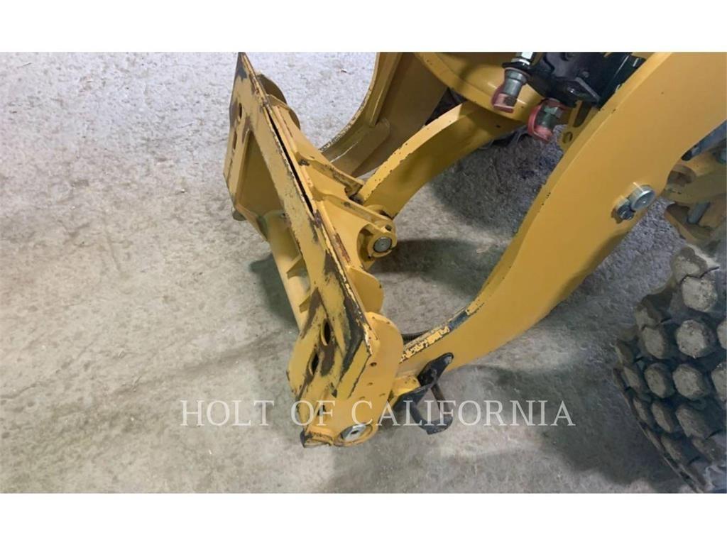 CAT 906 Wielladers