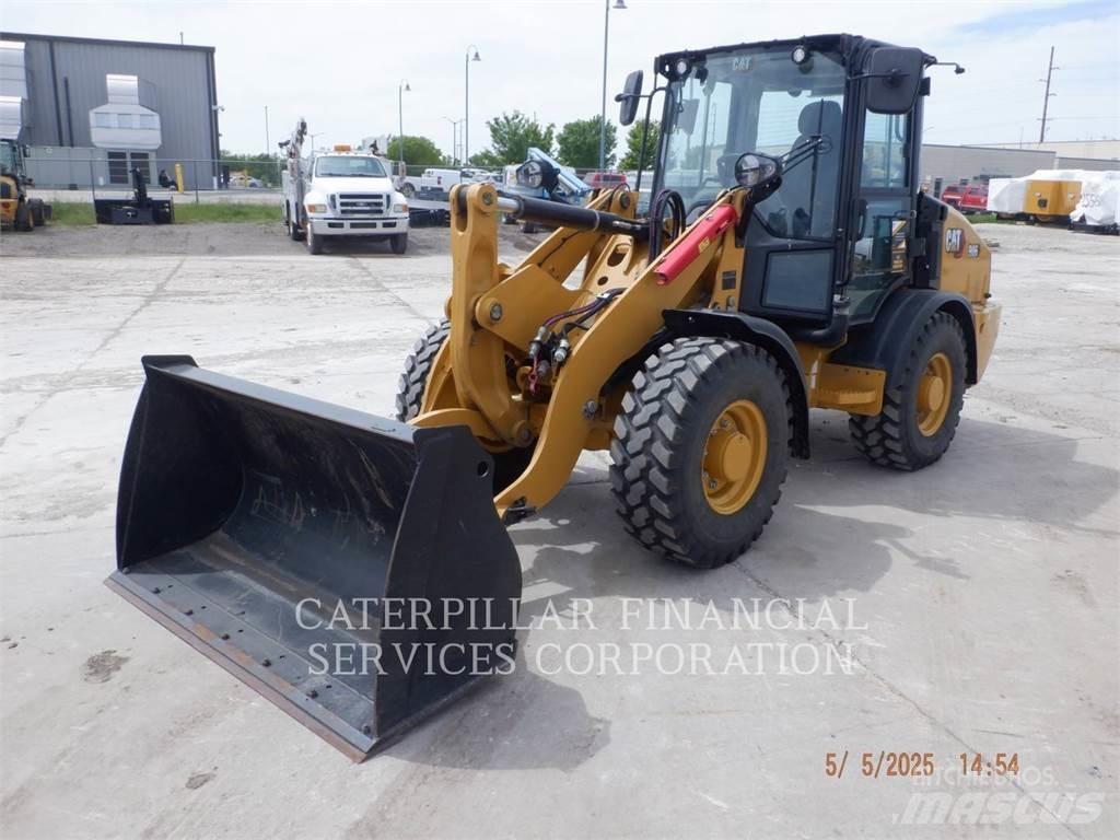 CAT 906-14 Wielladers