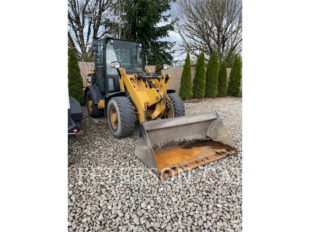 CAT 906M Wielladers