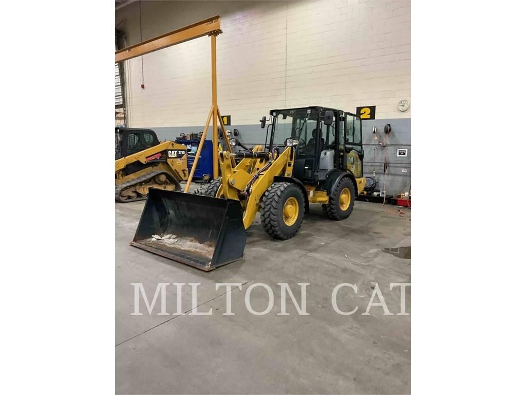 CAT 906M Wielladers