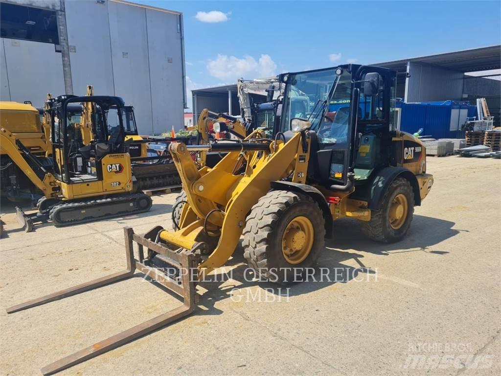 CAT 906M Wielladers