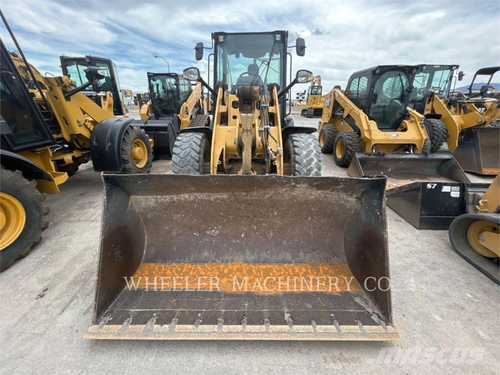 CAT 906M Wheel loaders