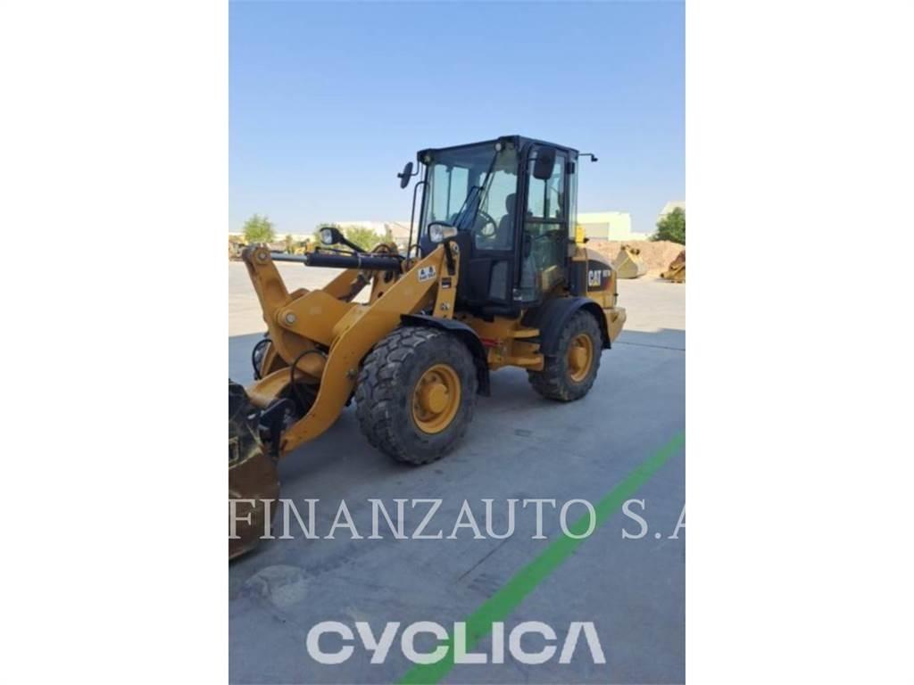 CAT 907M Wielladers