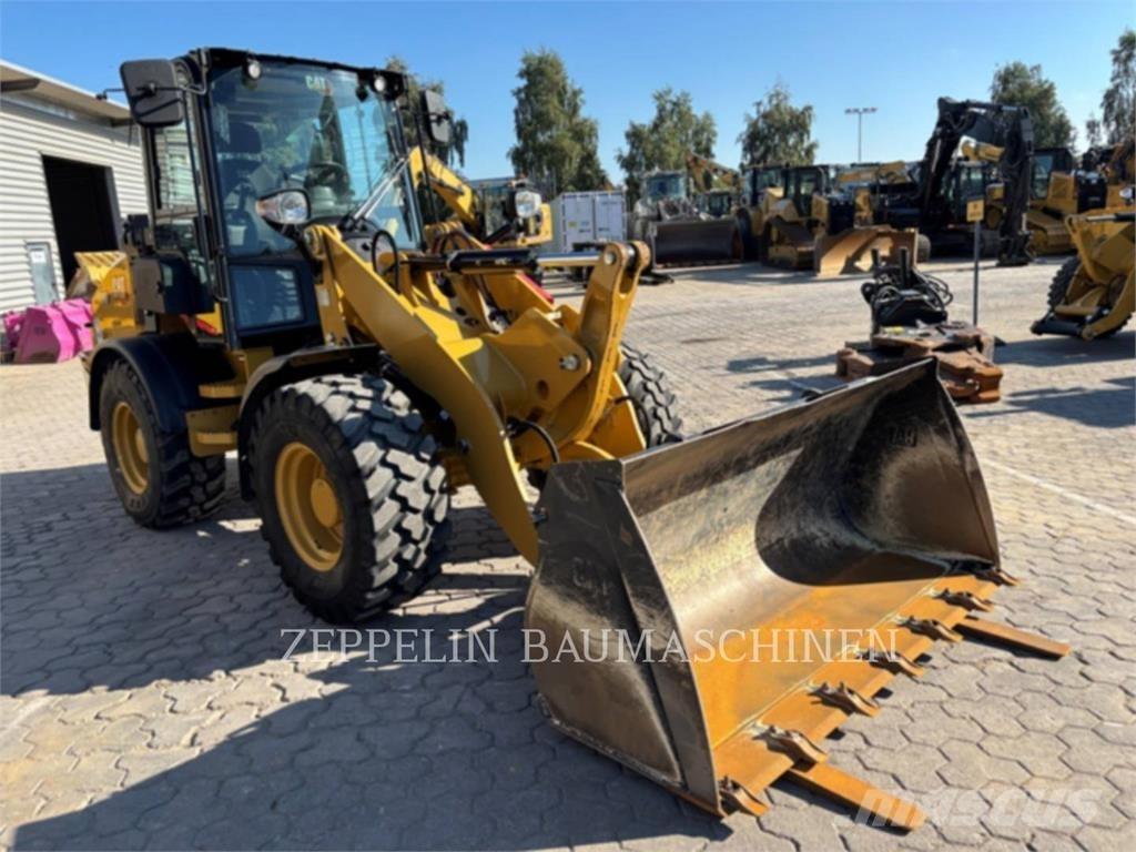 CAT 908-14 Wielladers