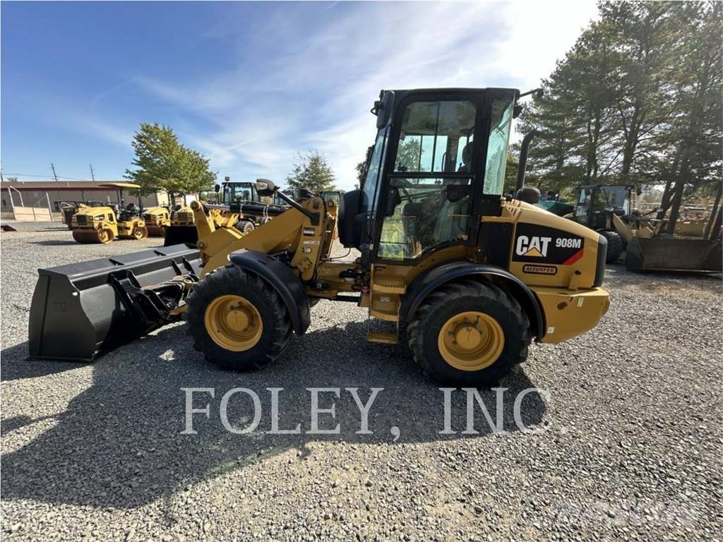 CAT 908M Wielladers