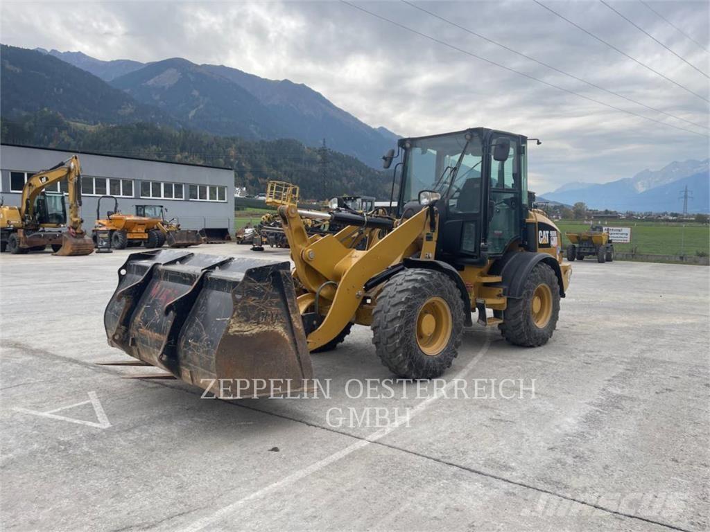 CAT 908M Wielladers