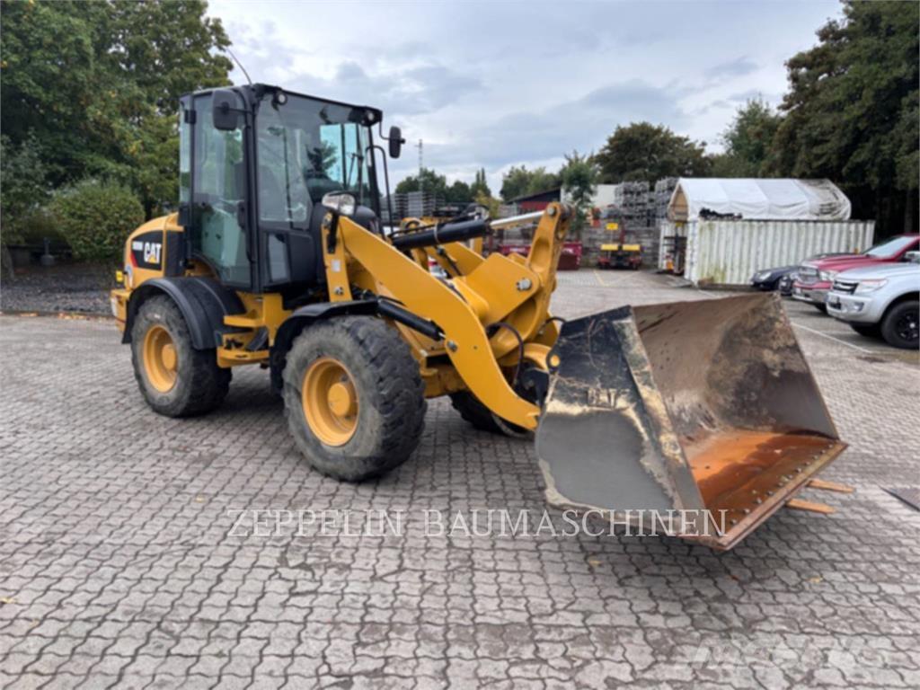 CAT 908M Wielladers