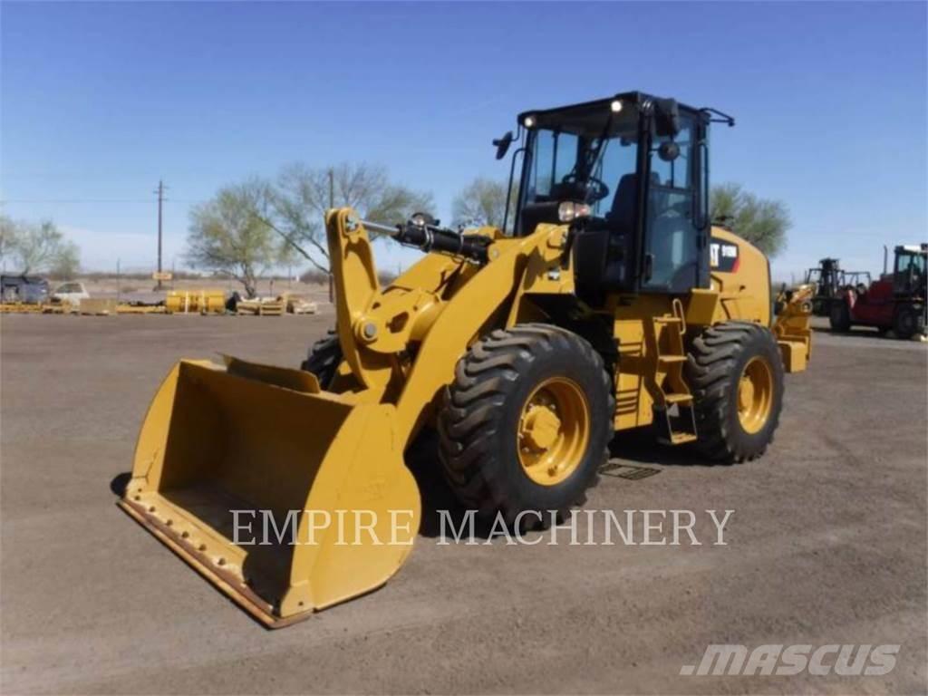 CAT 910M Wielladers