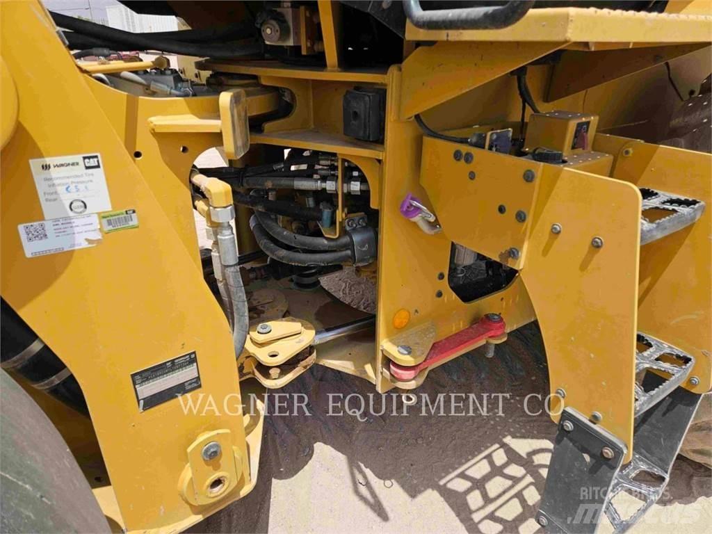 CAT 926M Wielladers