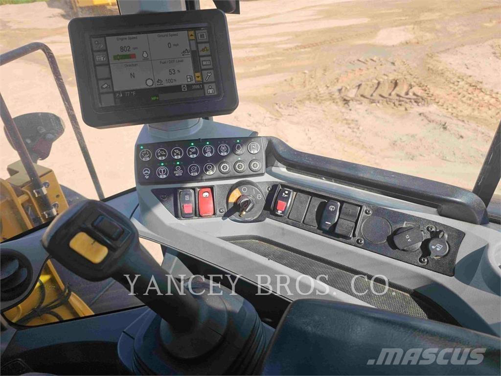 CAT 926M Wielladers