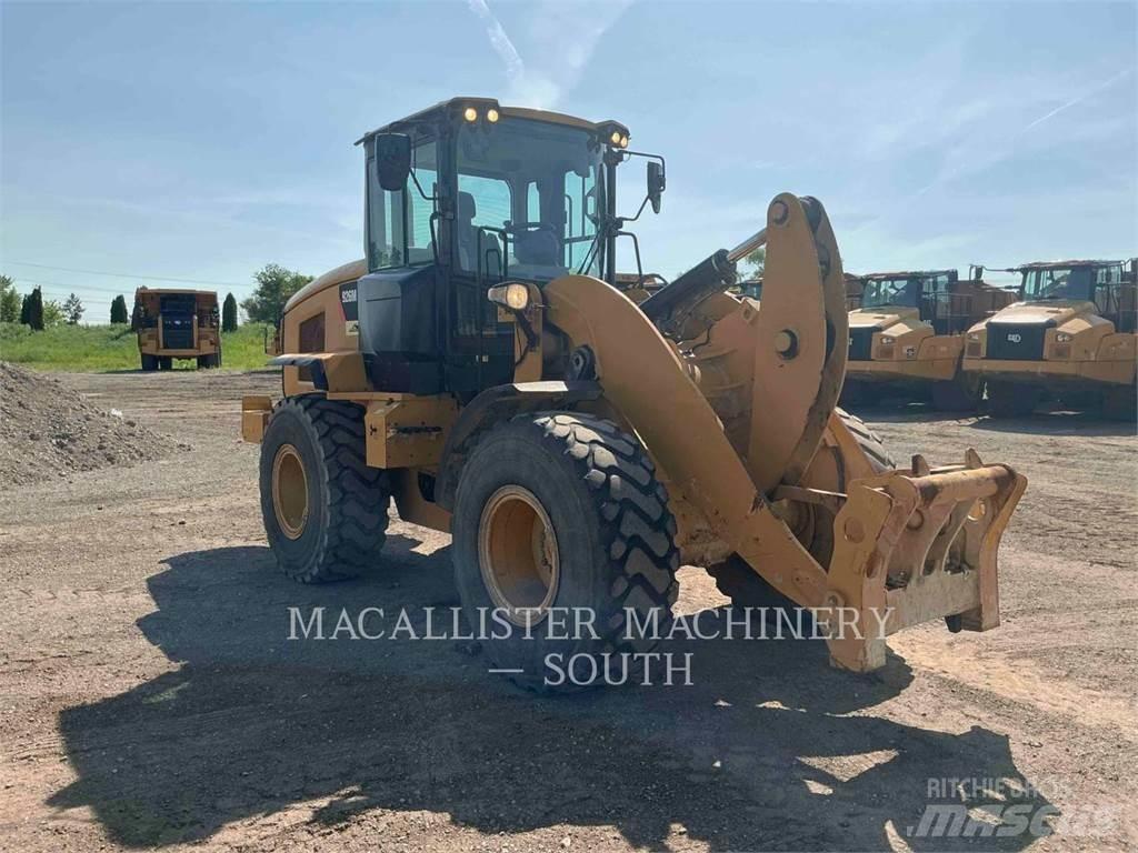 CAT 926M Wielladers