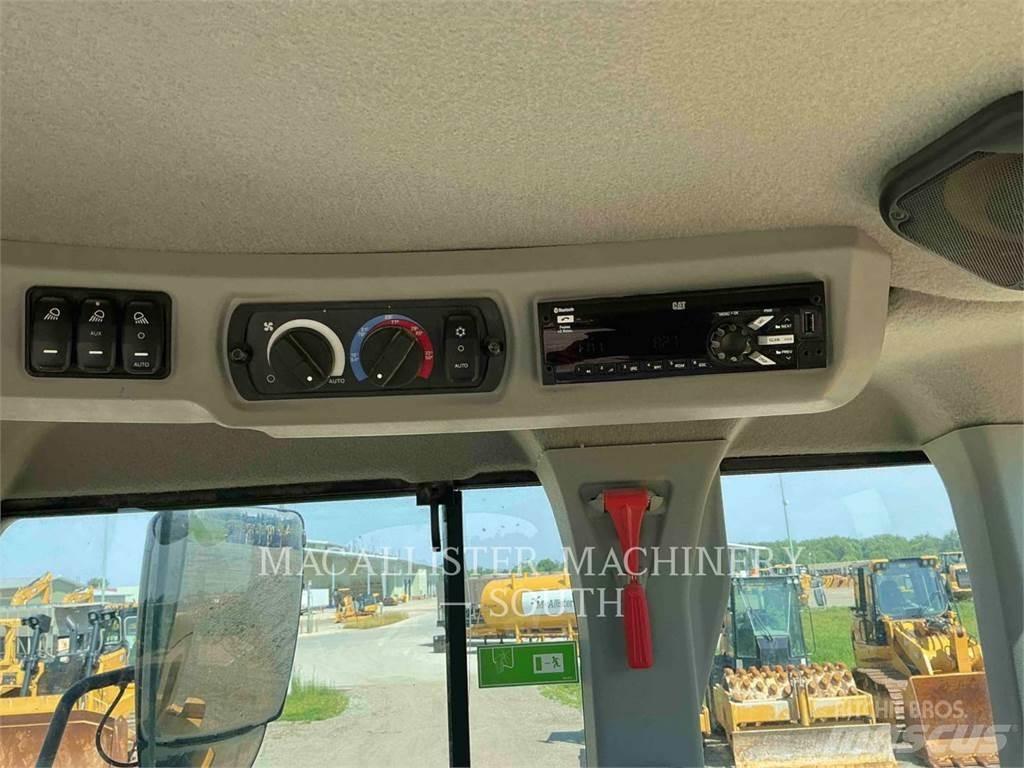 CAT 926M Wielladers