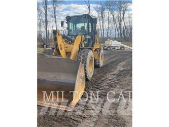 CAT 930M Wielladers