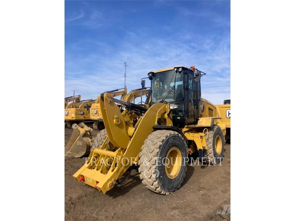 CAT 930M Wielladers