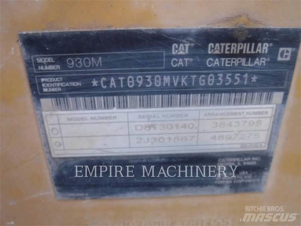 CAT 930M Wielladers