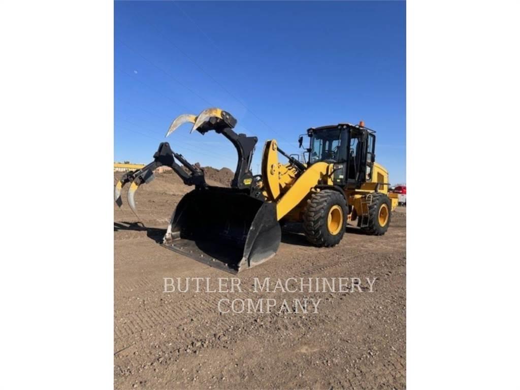 CAT 930M Wielladers