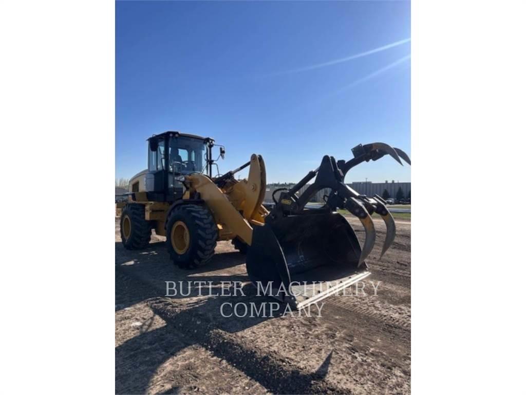 CAT 930M Wielladers