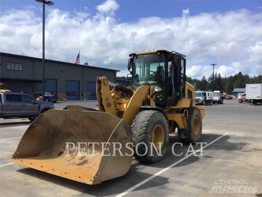CAT 930M Wielladers